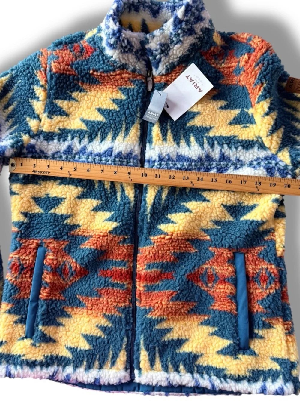 Ariat X Pendleton Wubby Jacket in Night Dance NWT Size Large